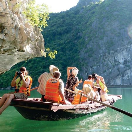 Hotel Charm Boutique Cruise Ha Long Zewnętrze zdjęcie
