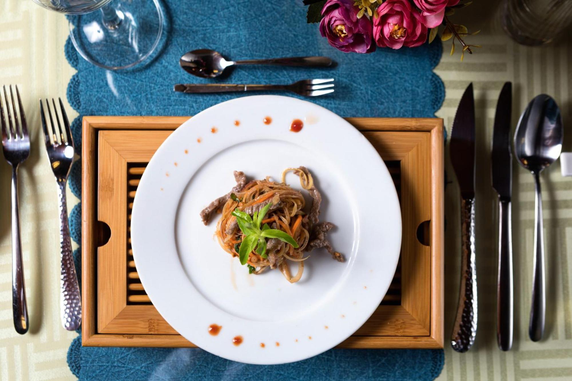 Hotel Charm Boutique Cruise Ha Long Zewnętrze zdjęcie