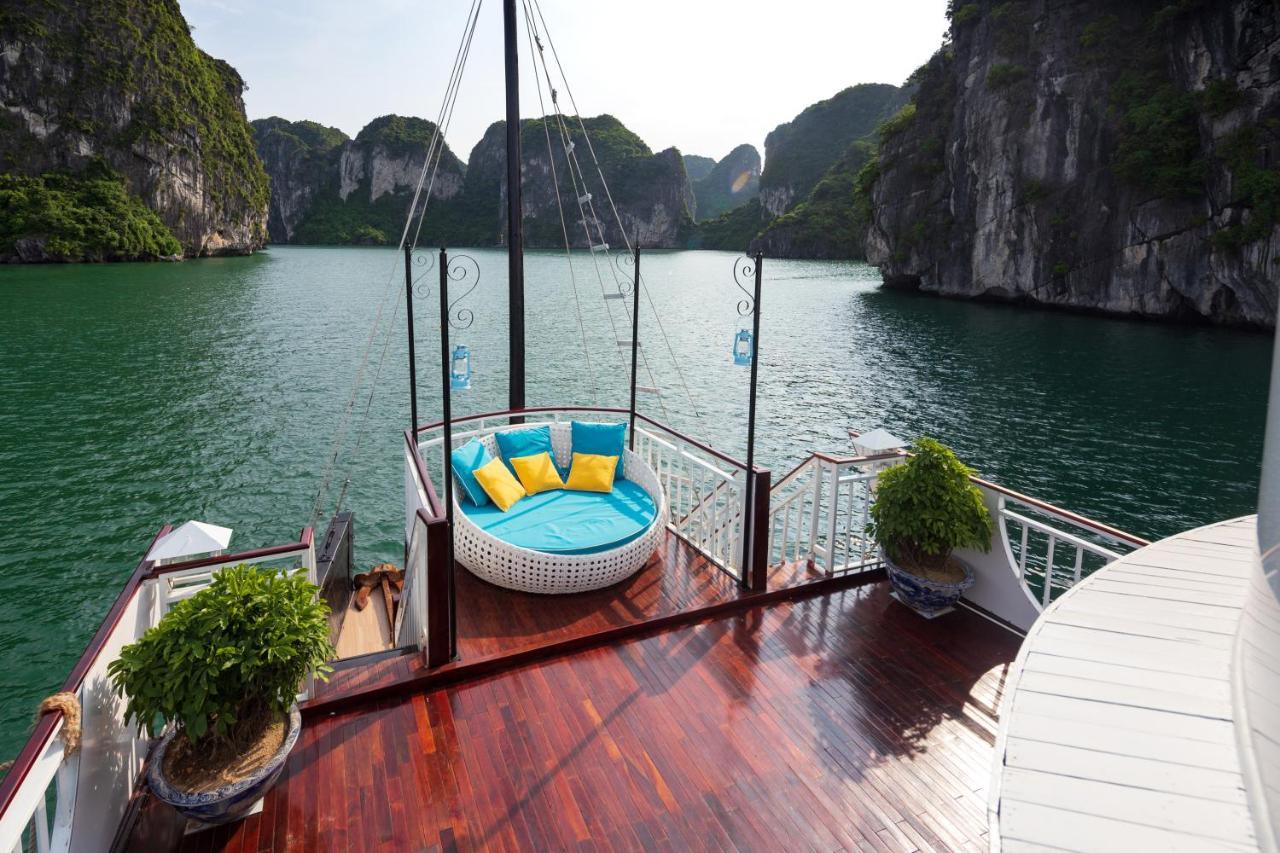 Hotel Charm Boutique Cruise Ha Long Zewnętrze zdjęcie