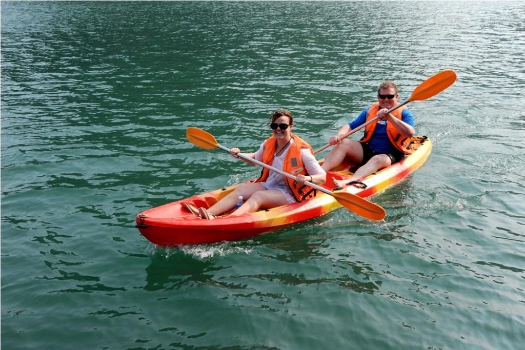 Hotel Charm Boutique Cruise Ha Long Zewnętrze zdjęcie