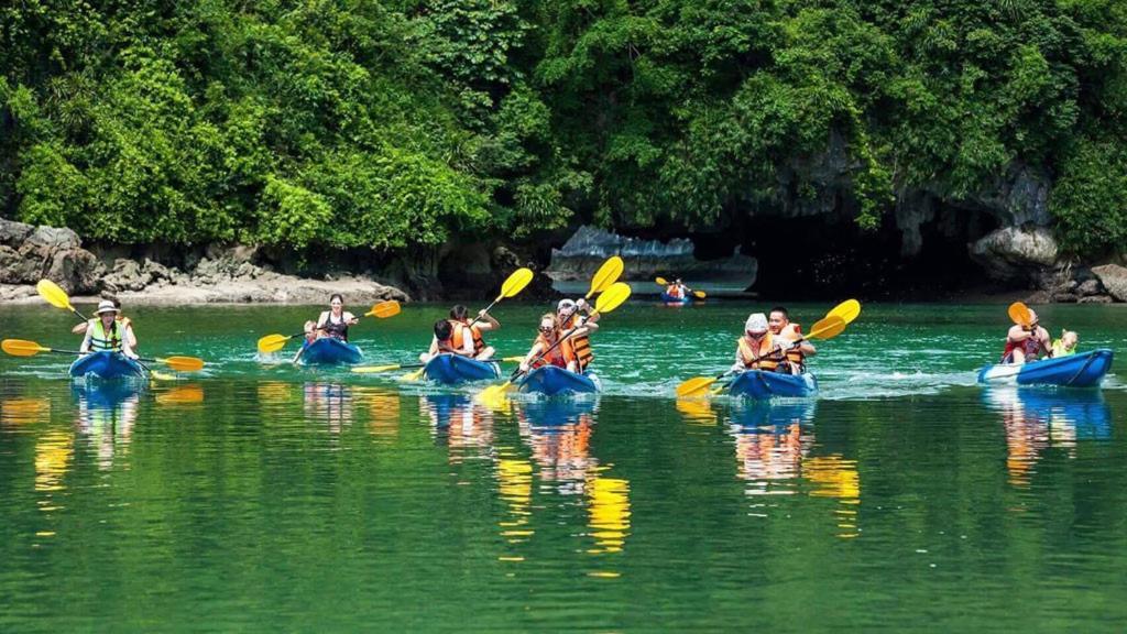 Hotel Charm Boutique Cruise Ha Long Zewnętrze zdjęcie